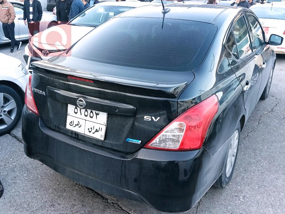 Nissan Versa